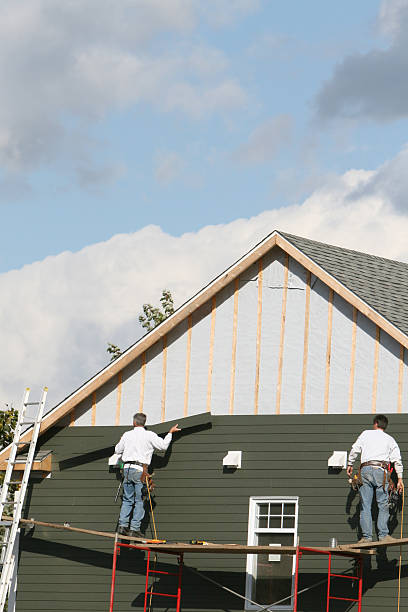 Affordable siding repair and maintenance services in The Woodlands, TX